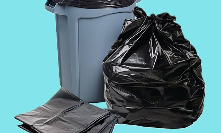 کیسه زباله مشکی درجه یک فله ای سایز ۵۵/۷۰(خانگی)یک کیلویی